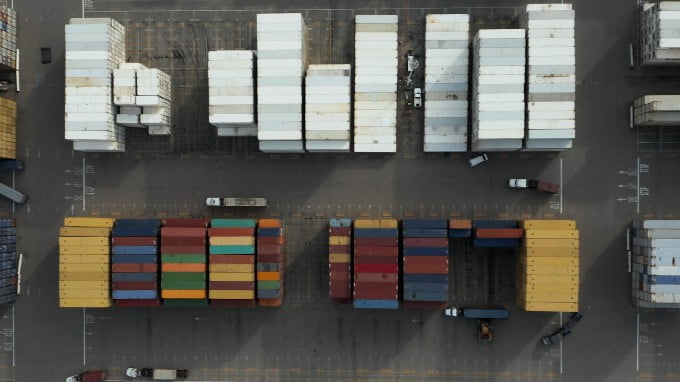 Large Containers Of Import Business